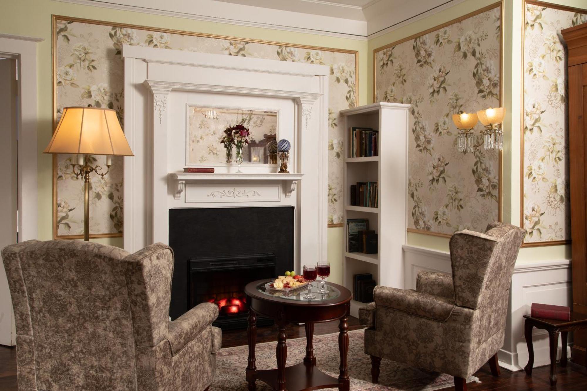300 Clifton Bed & Breakfast Minneapolis Ngoại thất bức ảnh